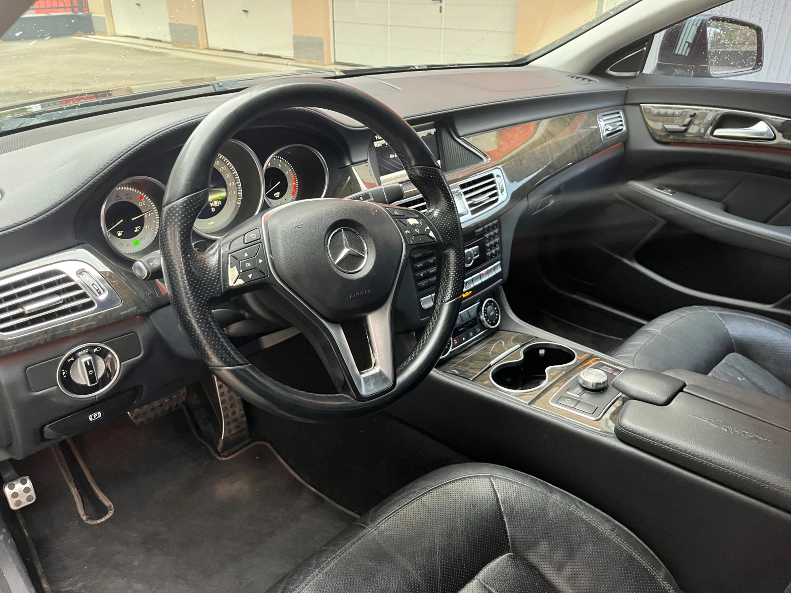 Mercedes-Benz CLS 550 Задно предаване - изображение 7