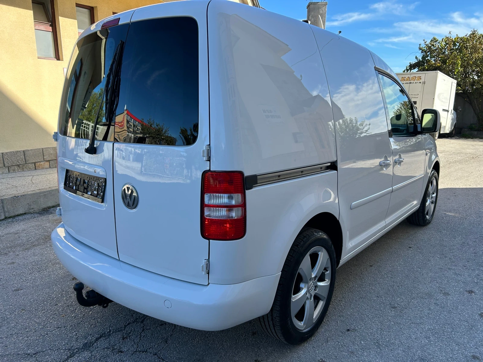 VW Caddy 1.6TDI EXCLUSIVE EURO 5 | Mobile.bg — изображение 5