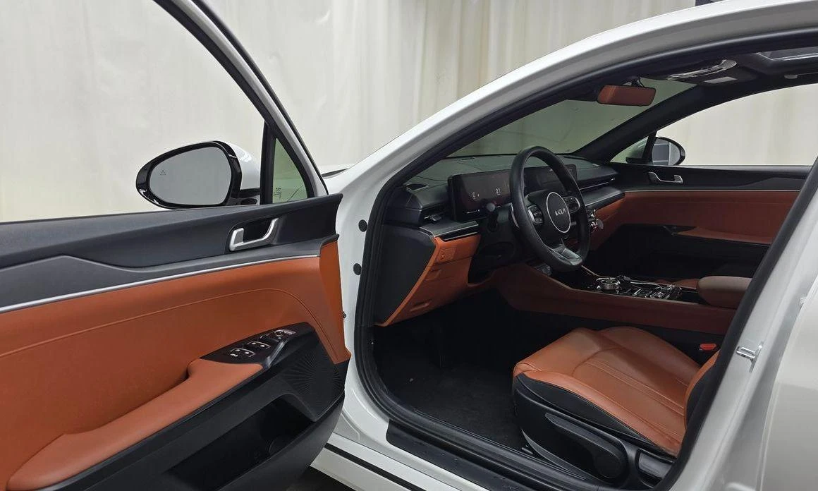 Kia K5 2.0 Prestige * НАЙ-ДОБРА ЦЕНА В БЪЛГАРИЯ*  - изображение 10