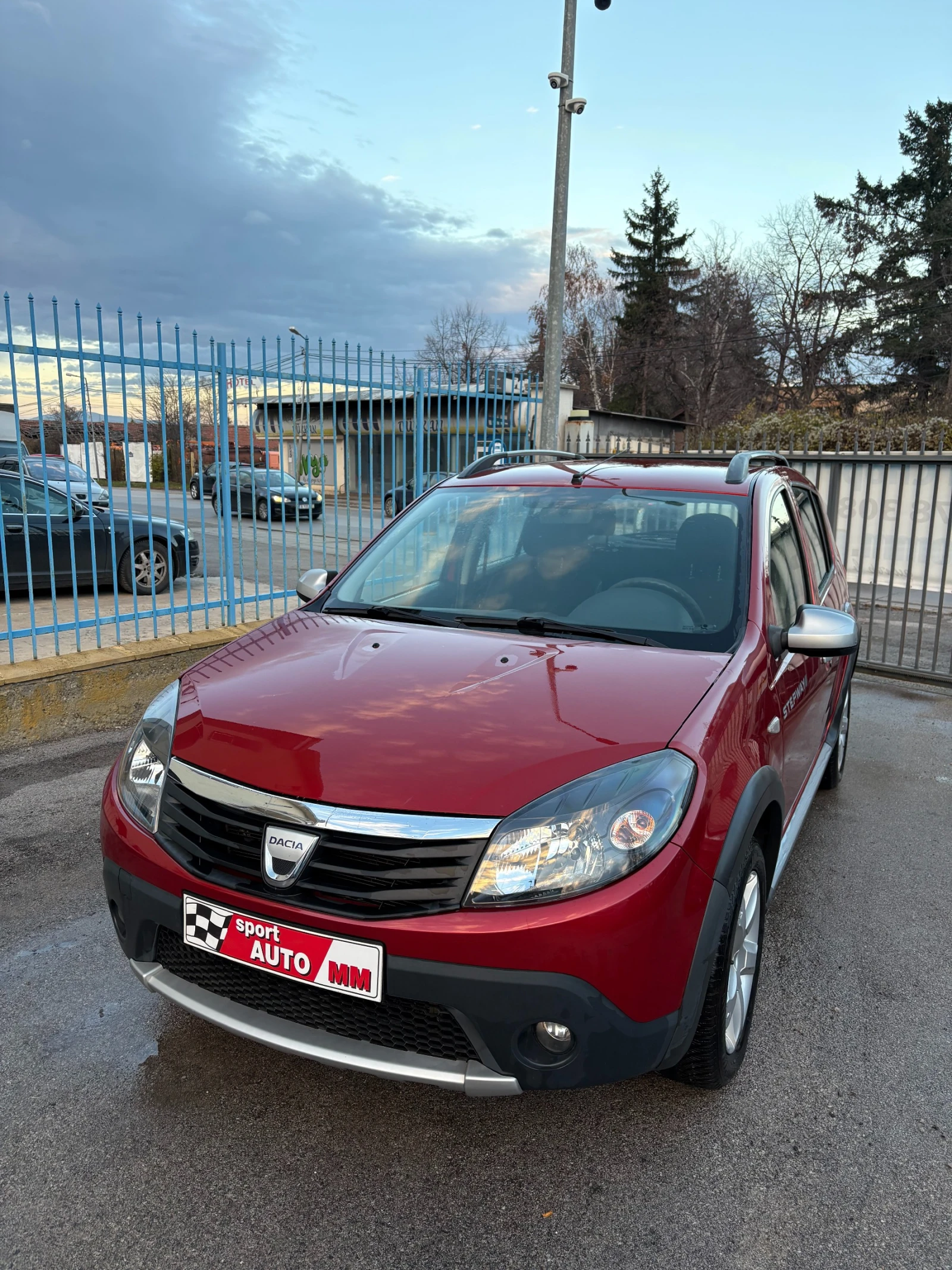 Dacia Sandero 1, 6  | Mobile.bg   1