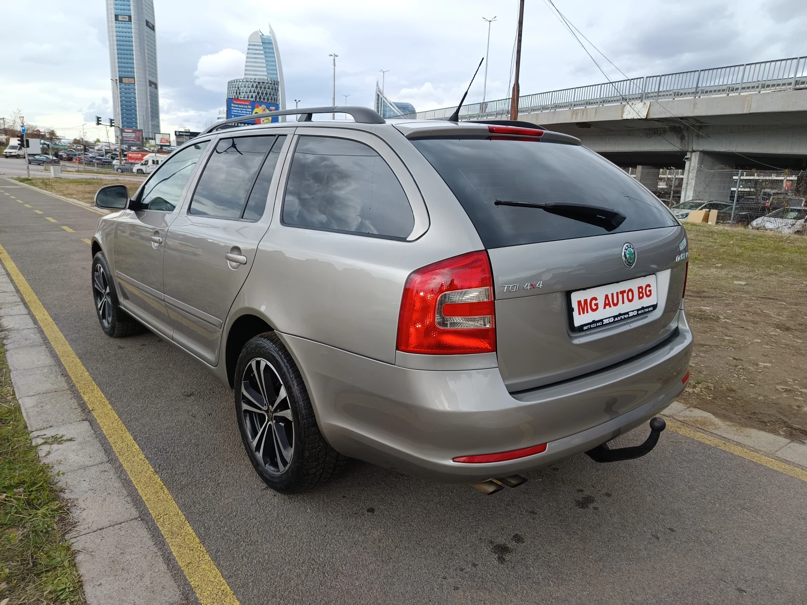 Skoda Octavia 1.9TDI  4х4 - изображение 8