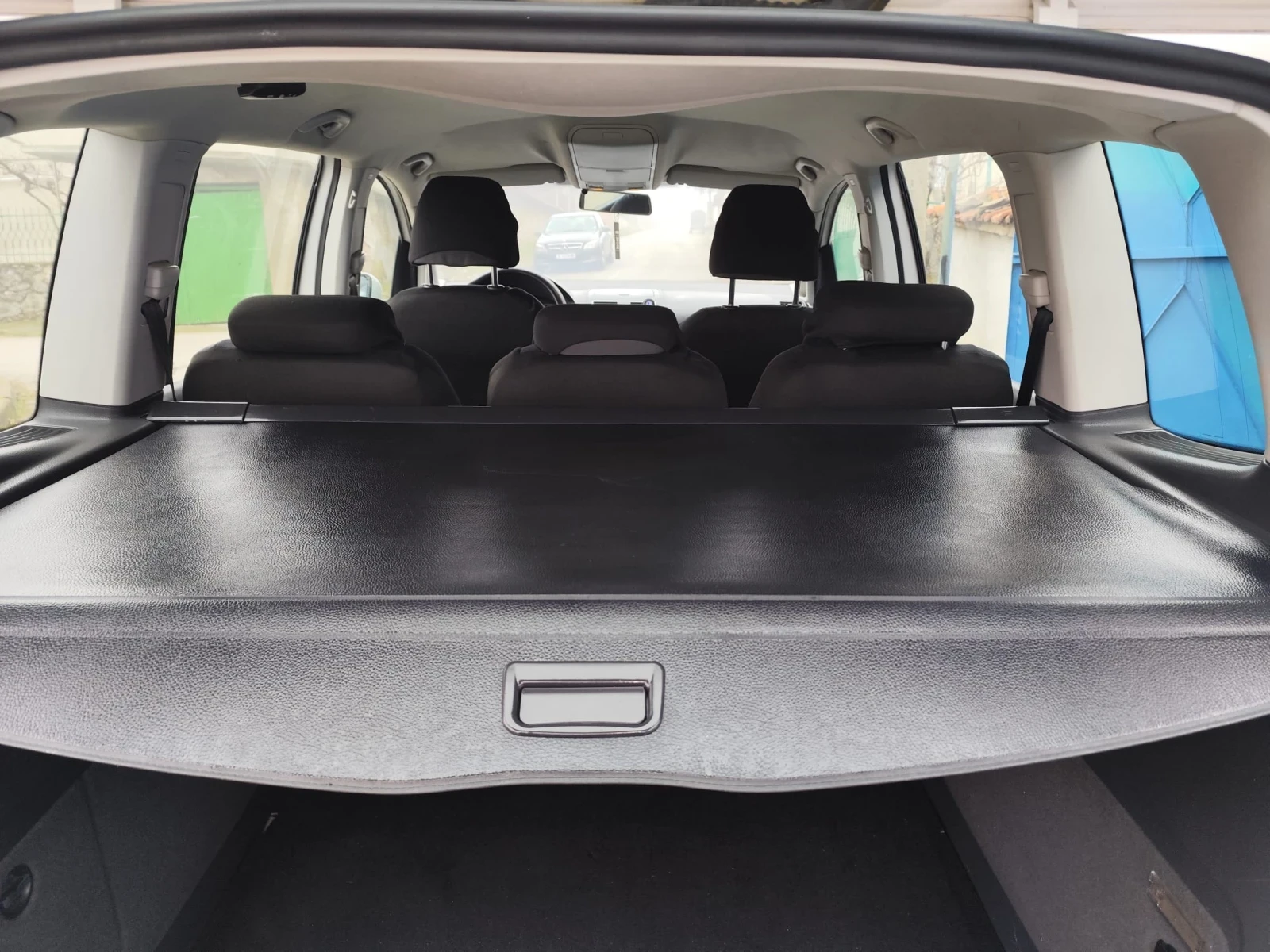 VW Touran TDi Bluemotion - изображение 8