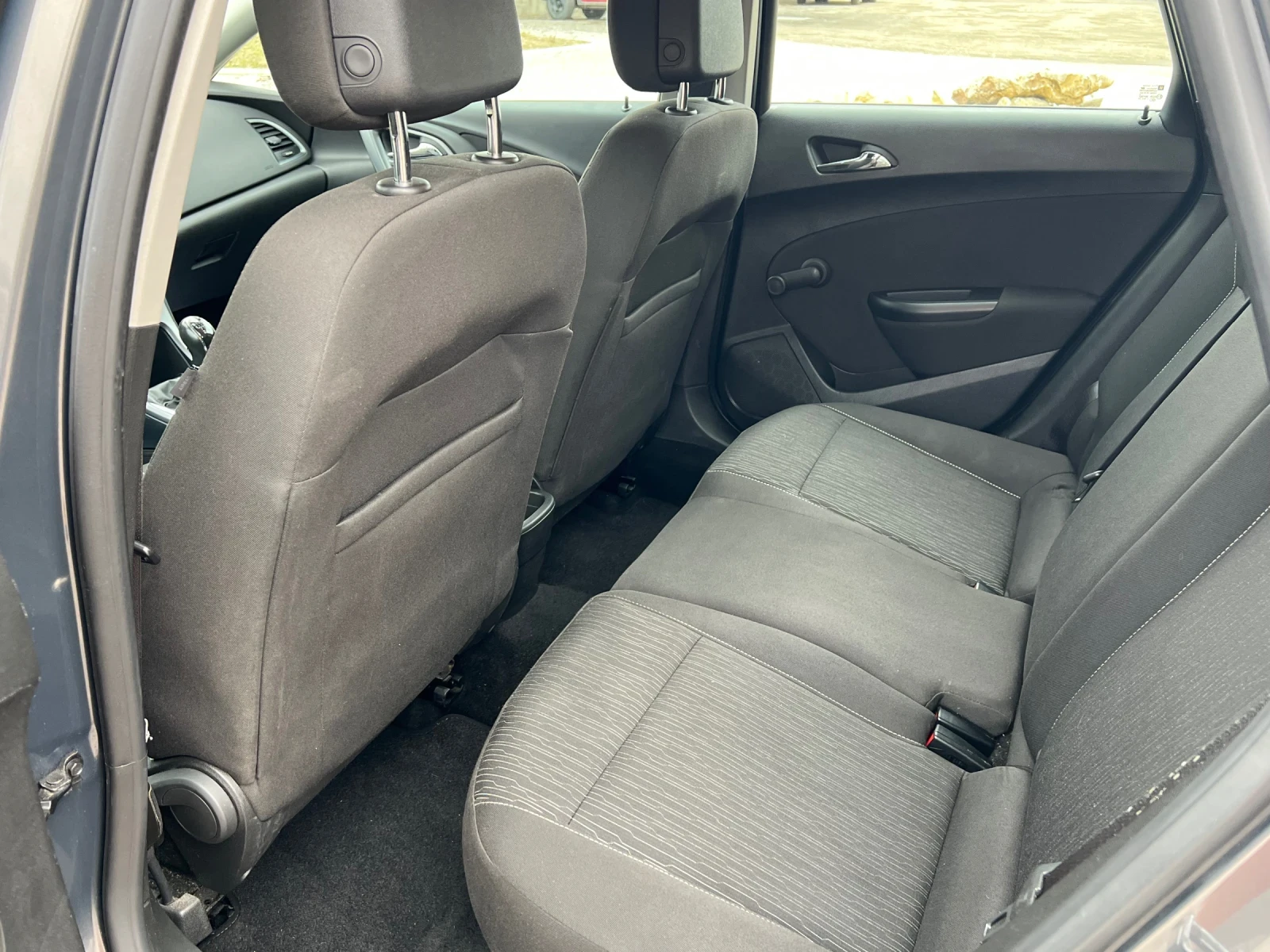 Opel Astra 1.6 I  - изображение 10