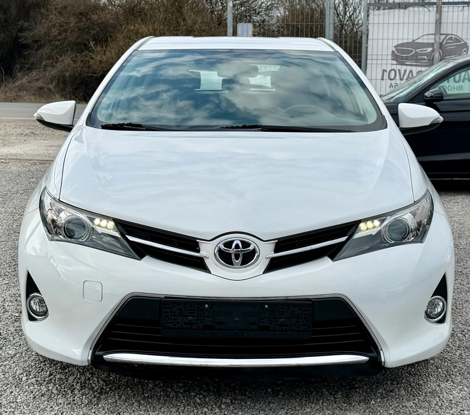 Toyota Auris 1.4 d4d/����/������ | Mobile.bg � ����������� 2