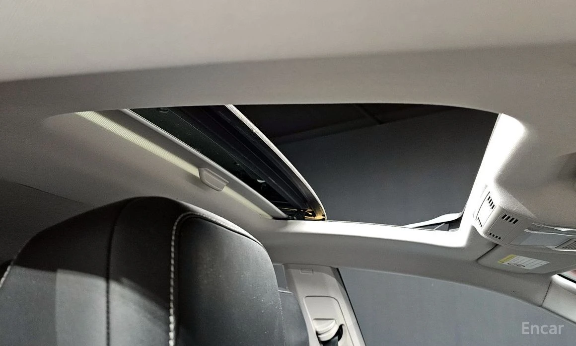 VW Arteon * 2.0TDI* PRESTIGE* FULL* ФИКСИРАНА ЦЕНА* , снимка 15 - Автомобили и джипове - 53911468