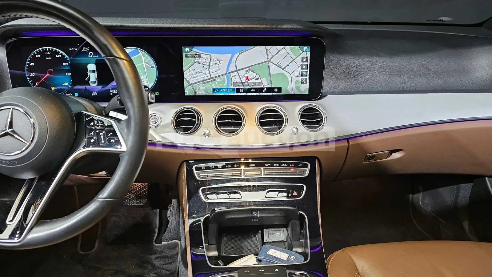 Mercedes-Benz E 250 2021* 9G TRONICK* DIGITAL* KEYLESS* AMBIENT* КРАЙН, снимка 8 - Автомобили и джипове - 53928307