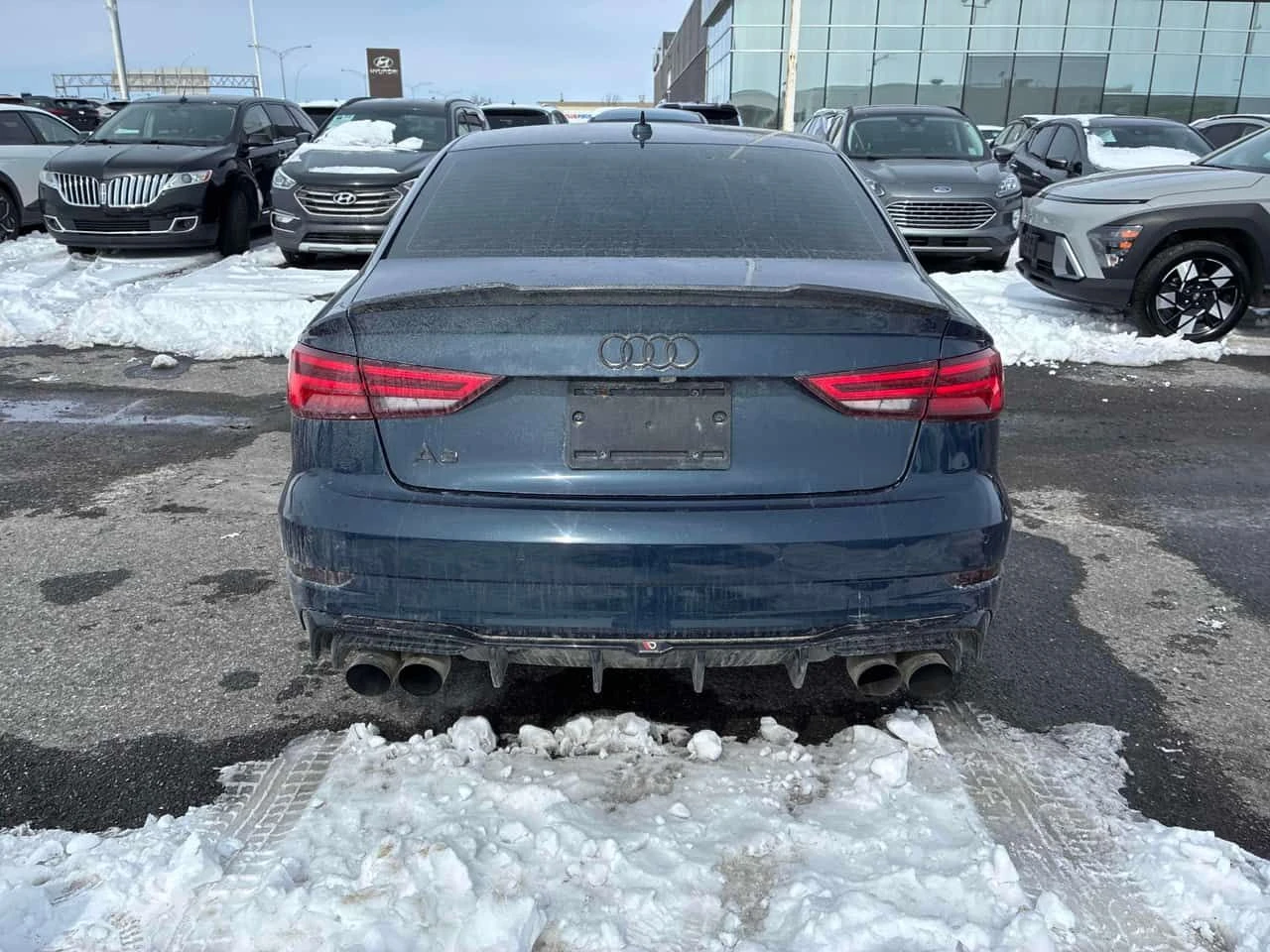 Audi A3  S LINE/Technik/CARFAX/ГУМИ+ ДЖАНТИ/ПОДГРЕВ/КЛИП, снимка 5 - Автомобили и джипове - 53977975