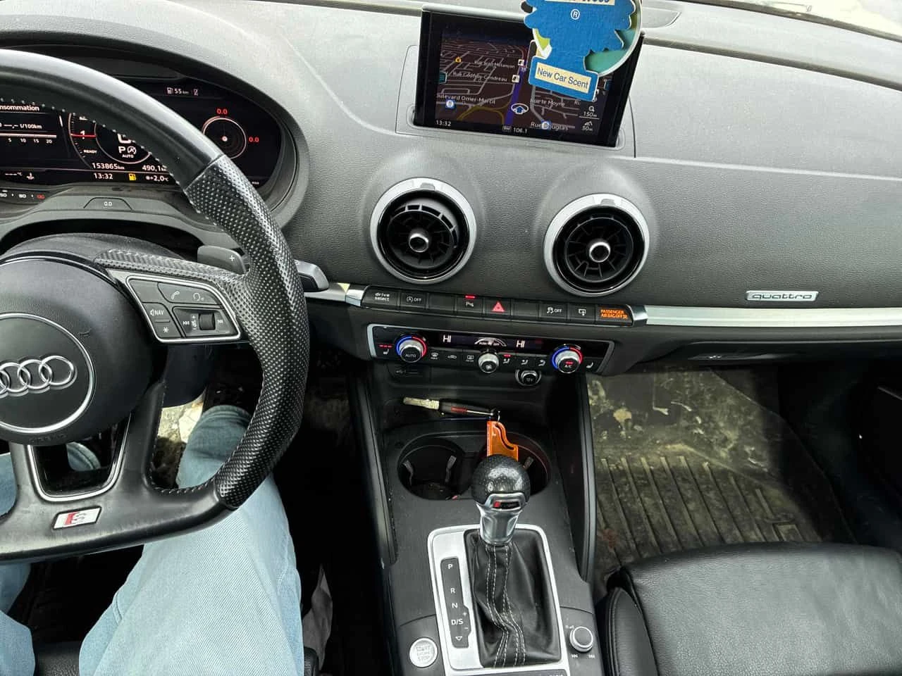 Audi A3  S LINE/Technik/CARFAX/ГУМИ+ ДЖАНТИ/ПОДГРЕВ/КЛИП, снимка 9 - Автомобили и джипове - 53977975