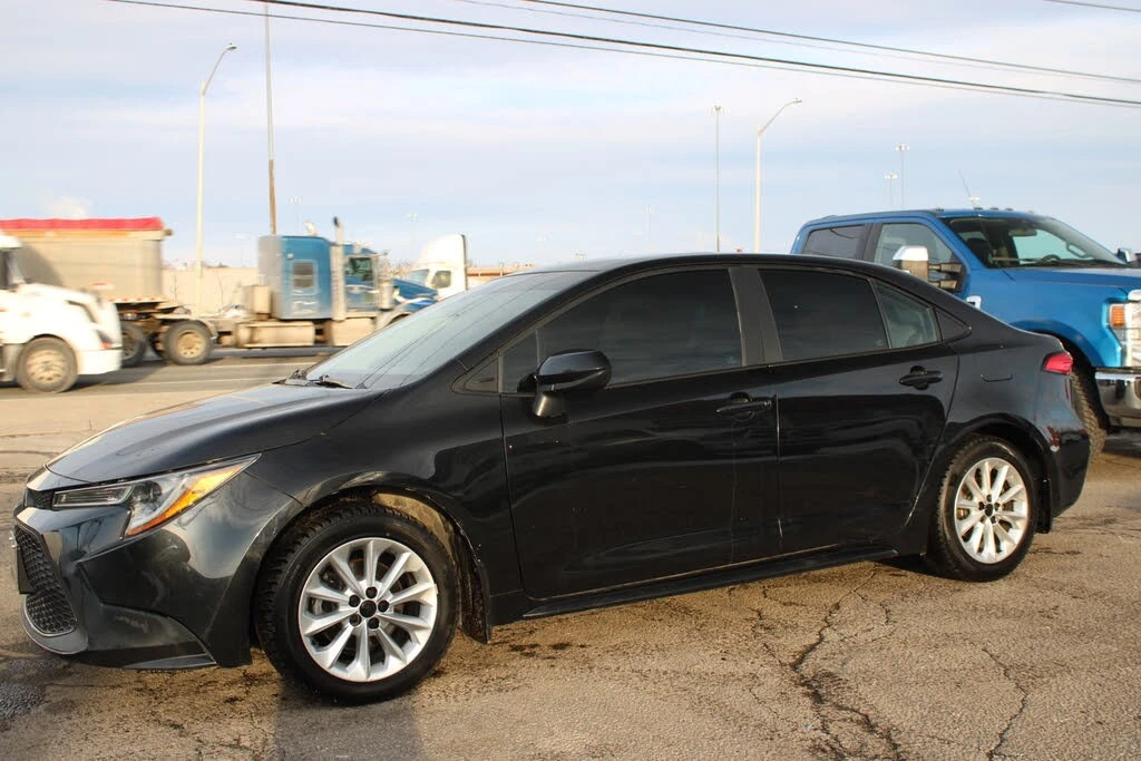 Toyota Corolla LE* FWD* АвтоКредит* (ЦЕНА ДО БГ), снимка 3 - Автомобили и джипове - 54069717