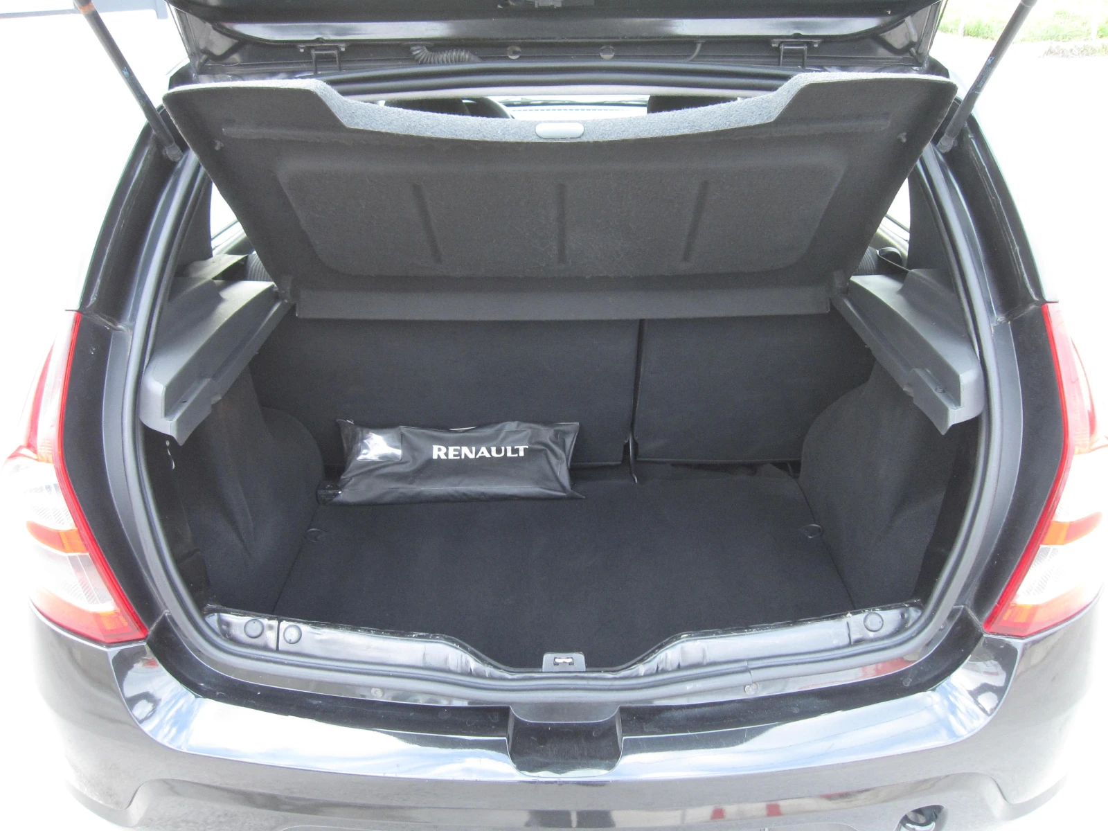 Dacia Sandero 1, 4-Газ., снимка 5 - Автомобили и джипове - 54195554