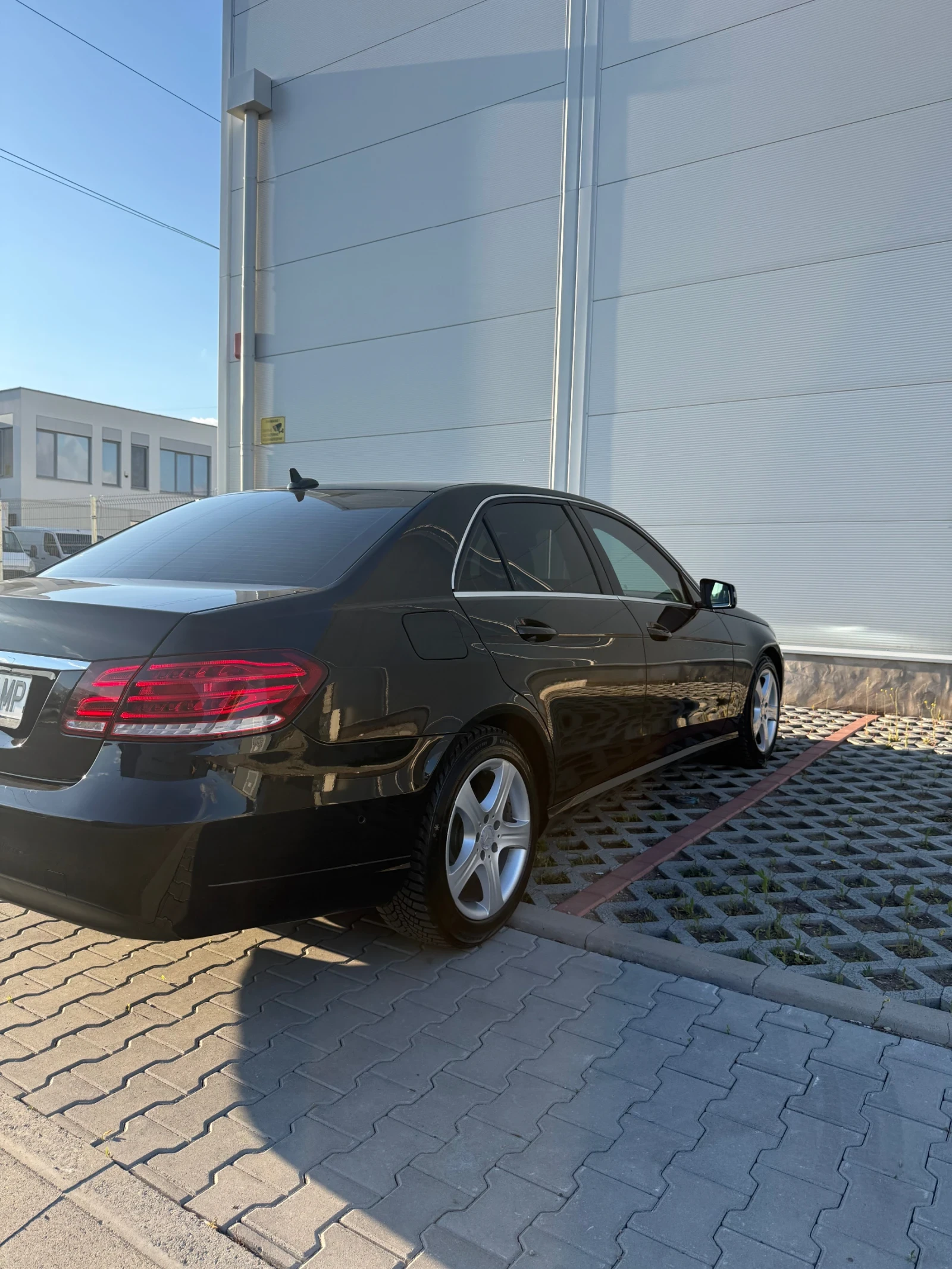 Mercedes-Benz E 220 W212 facelift , снимка 15 - Автомобили и джипове - 54408611