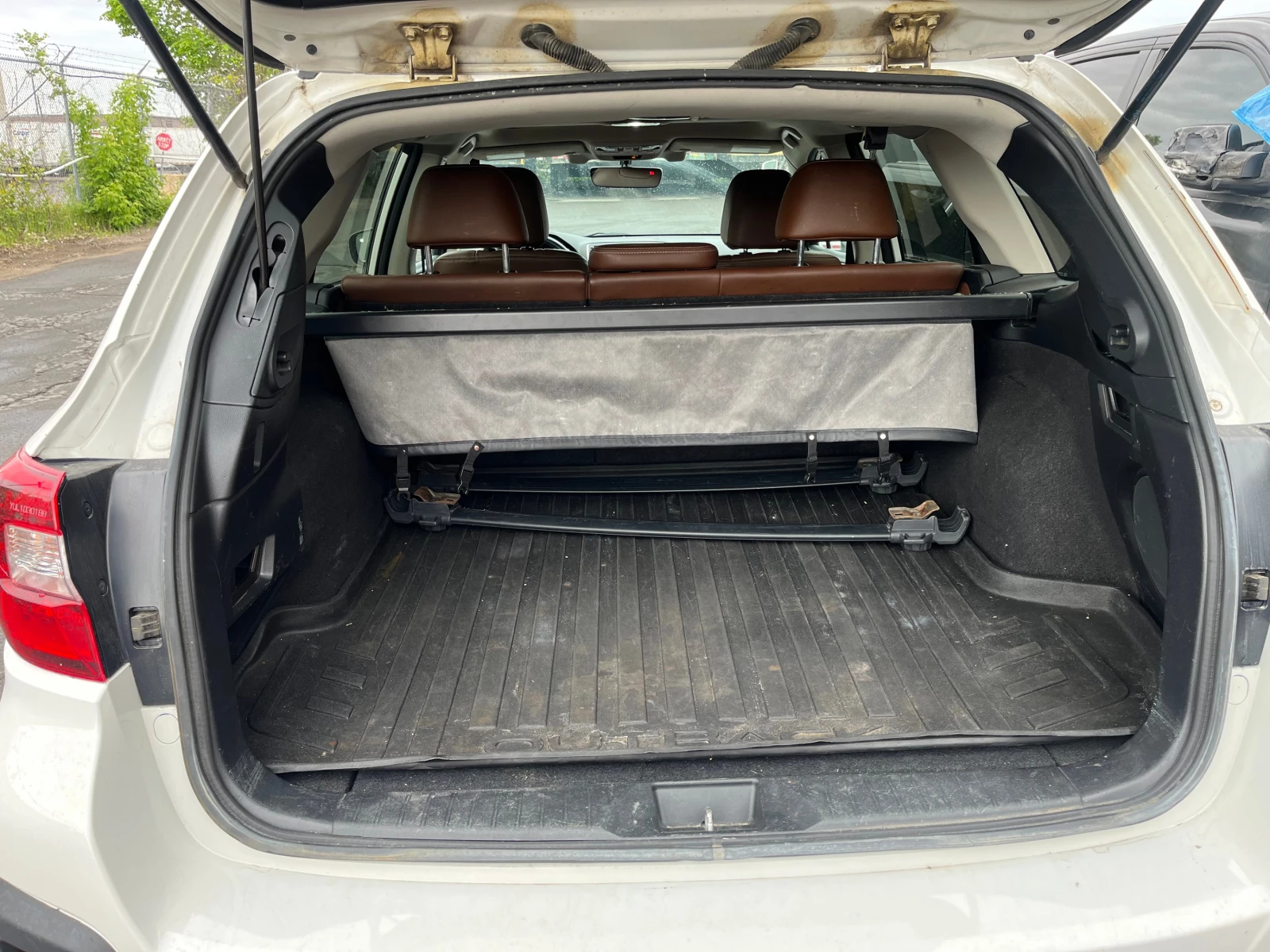 Subaru Outback * Premier * CARFAX * ФИКСИРАНА ЦЕНА ДО БГ , снимка 17 - Автомобили и джипове - 54753573