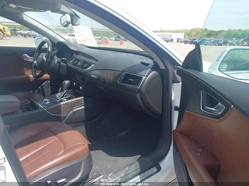 Audi A7 * 3.0T* Bose* Side Assist* Full LED* , снимка 10 - Автомобили и джипове - 54999753