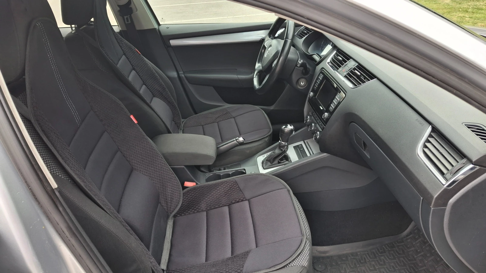 Skoda Octavia, снимка 10 - Автомобили и джипове - 55195093