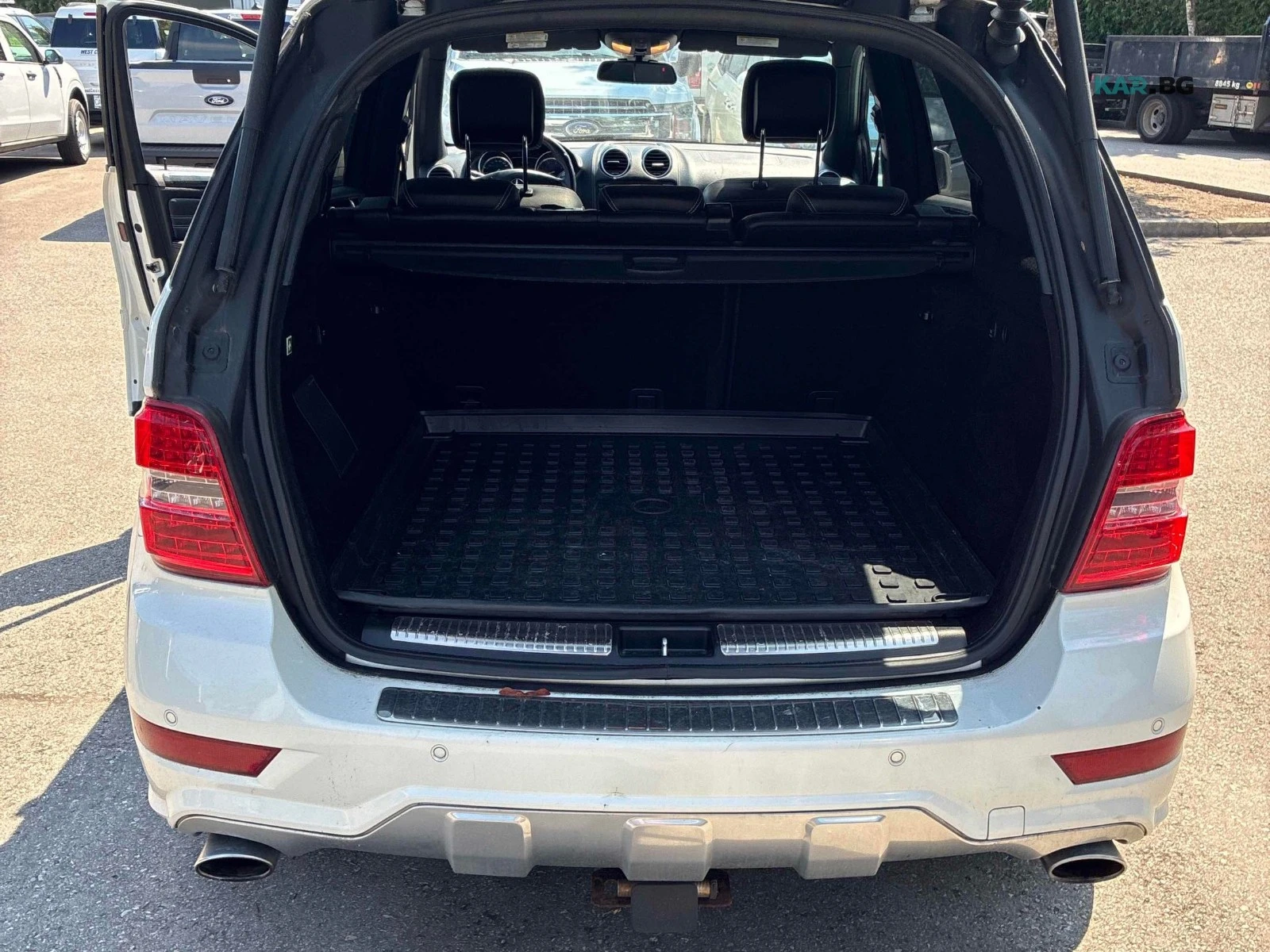 Mercedes-Benz ML 550 Grand Edition ЦЕНА ДО БЪЛГАРИЯ АВТОКРЕДИТ, снимка 13 - Автомобили и джипове - 55691471
