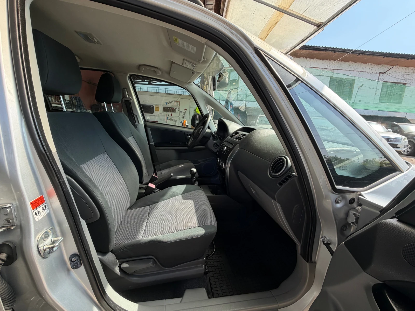 Suzuki SX4 1.6!4x4!ШВЕЙЦАРИЯ!!УНИКАТ!!ТОП СЪСТОЯНИЕ, снимка 13 - Автомобили и джипове - 55914487