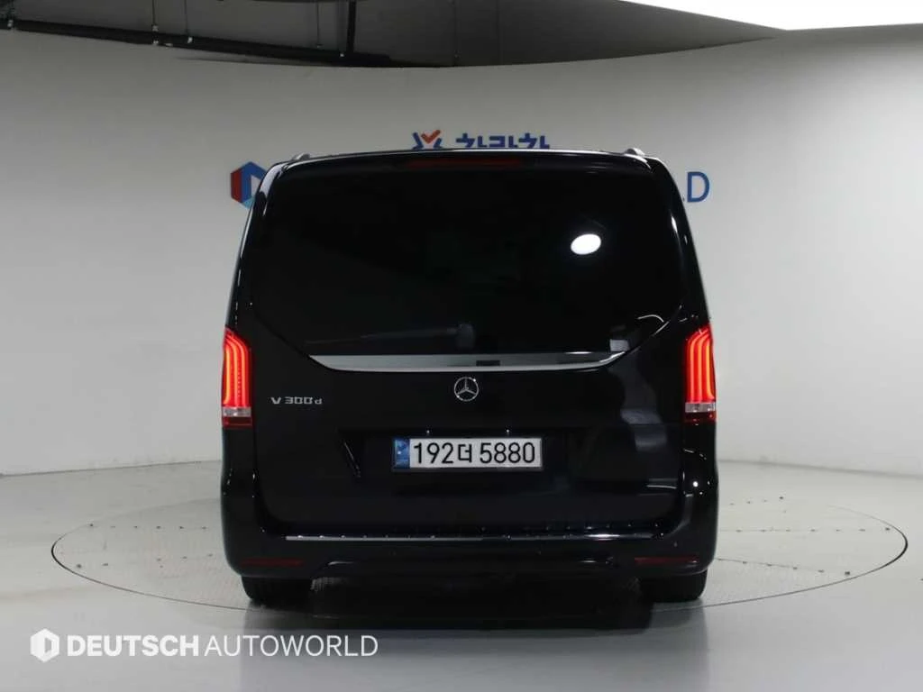 Mercedes-Benz V 300 V250* 360* ОБДУХВАНЕ* BLIND SPOT* КРАЙНА ЦЕНА, снимка 4 - Автомобили и джипове - 55983830