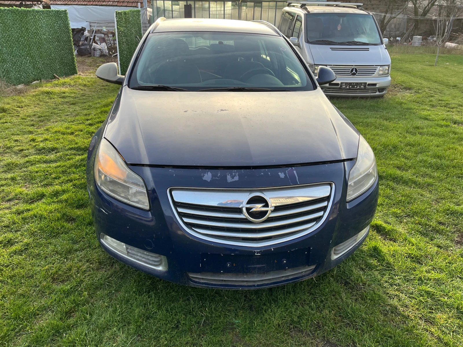 Opel Insignia 2.0d na tcasti, снимка 2 - Автомобили и джипове - 55999418
