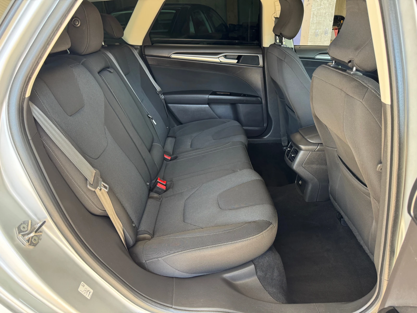 Ford Mondeo 2.0TDI-АВТОМАТ, снимка 11 - Автомобили и джипове - 56010065