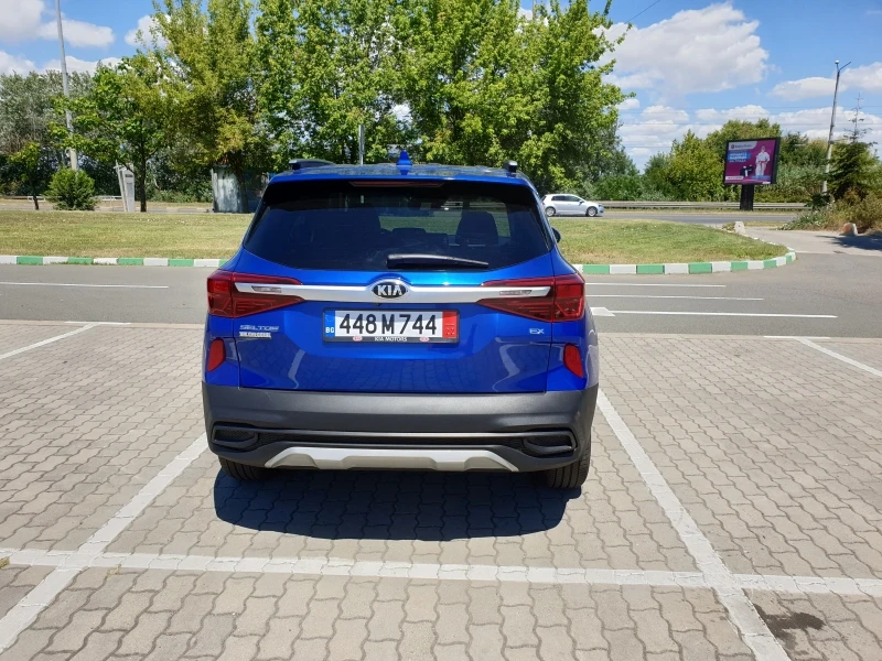 Kia Seltos 2.0 AWD /4x4/ automatic , снимка 3 - Автомобили и джипове - 37437849