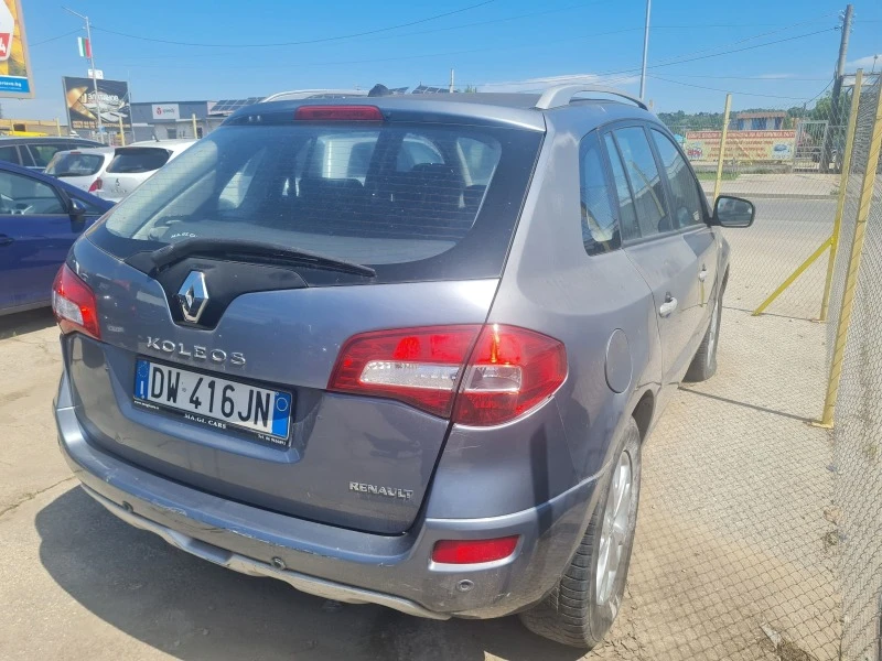 Renault Koleos 2.0dci, снимка 3 - Автомобили и джипове - 46007421