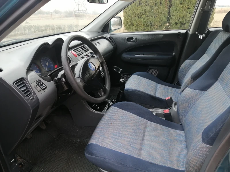 Honda Hr-v 1.6 * * КЛИМА * * 4?4 * 8 КЛАПАНА , снимка 9 - Автомобили и джипове - 48062893