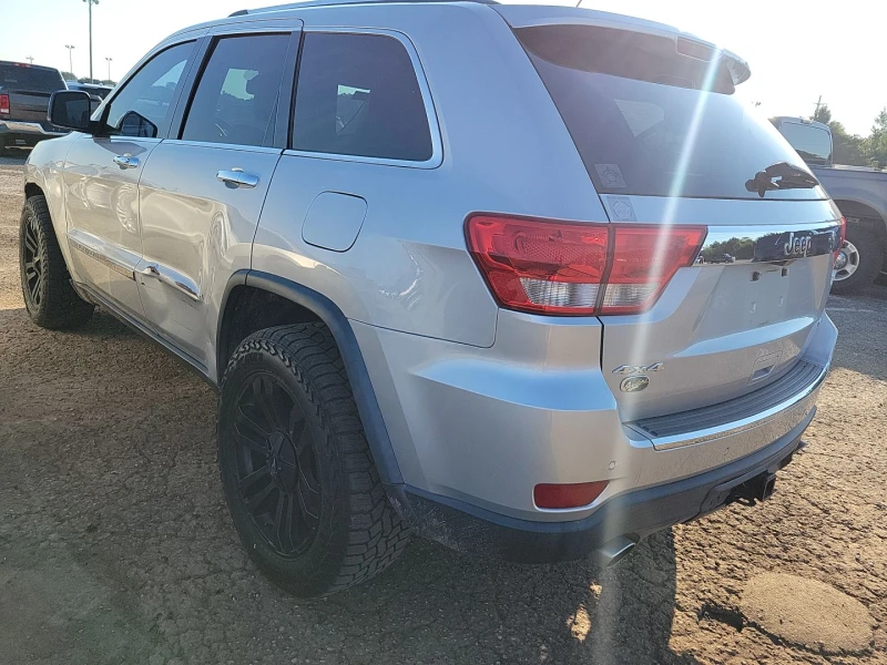 Jeep Grand cherokee OVERLAND 5.7L 4X4/Крайна цена!, снимка 3 - Автомобили и джипове - 48102851