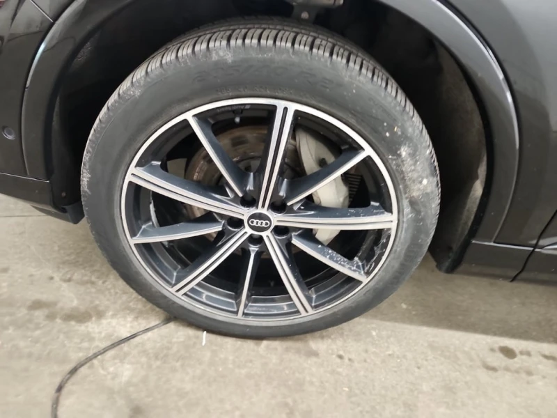 Audi Q7 * PROGRESSIV * CARFAX * ЦЕНА ДО БЪЛГАРИЯ, снимка 8 - Автомобили и джипове - 52695915