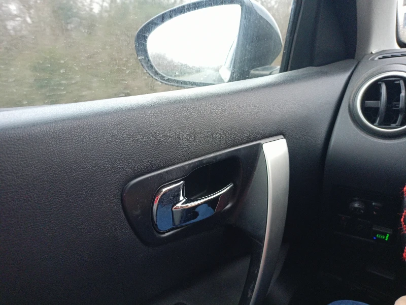 Nissan Qashqai, снимка 4 - Автомобили и джипове - 52929571