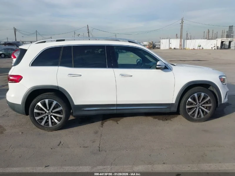 Mercedes-Benz GLB | ЦЕНА ДО БЪЛГАРИЯ | , снимка 13 - Автомобили и джипове - 53462172