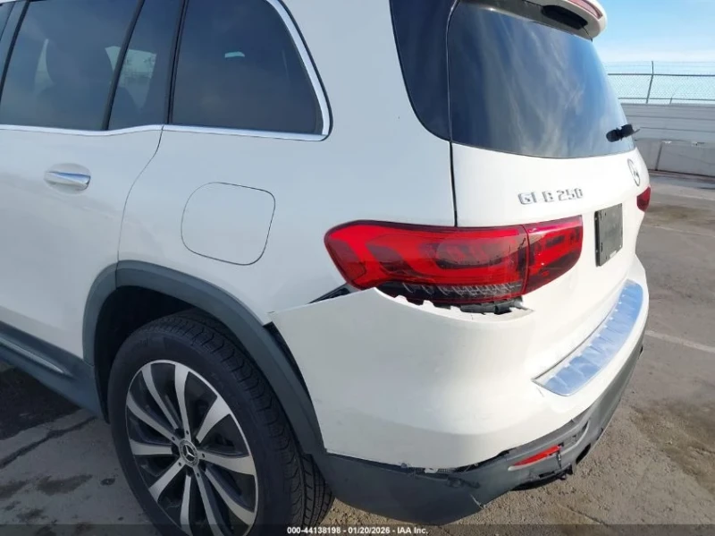 Mercedes-Benz GLB | ЦЕНА ДО БЪЛГАРИЯ | , снимка 6 - Автомобили и джипове - 53462172