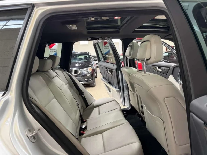 Mercedes-Benz GLK * 250 BlueTec| 360 CAMERA COMFORT ACCESS PANO * CA, снимка 11 - Автомобили и джипове - 53529182