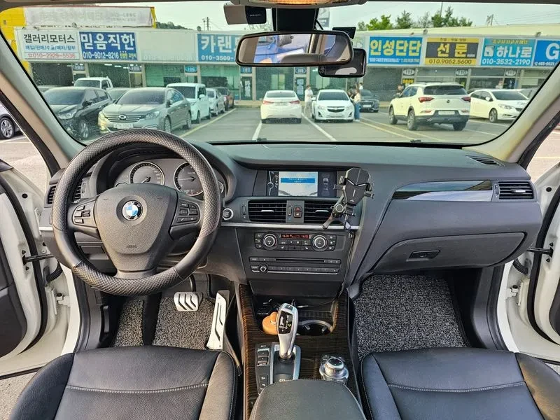 BMW X3 2.0d, снимка 13 - Автомобили и джипове - 54603142