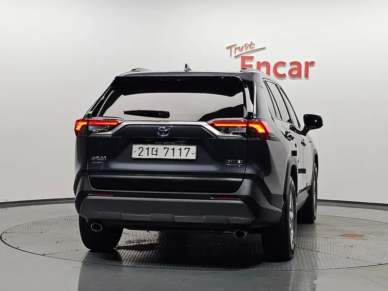 Toyota Rav4 2.5 4Wd Hybrid, снимка 5 - Автомобили и джипове - 55702113
