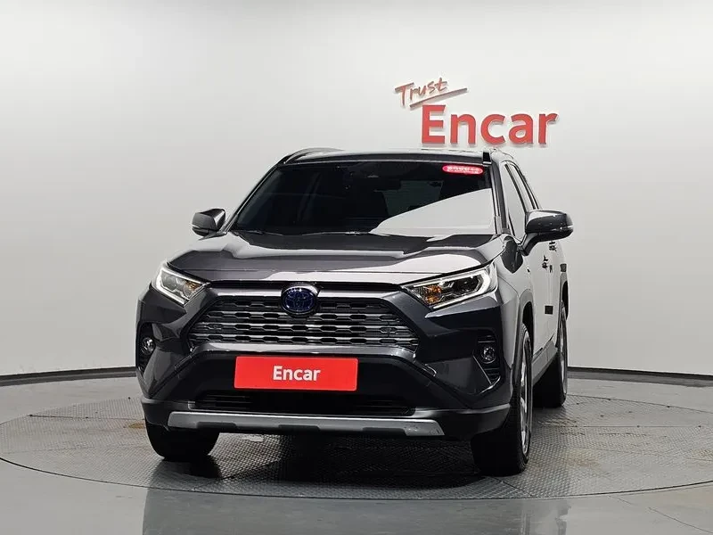 Toyota Rav4 2.5 4Wd Hybrid, снимка 4 - Автомобили и джипове - 55702113