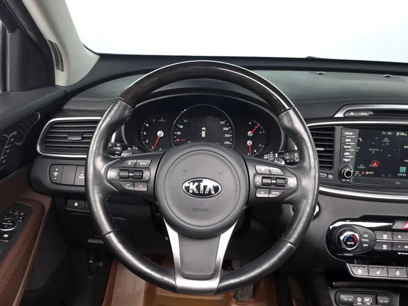 Kia Sorento 2.2 CRDI 4WD - ���� 30% ����� | Mobile.bg � ����������� 13