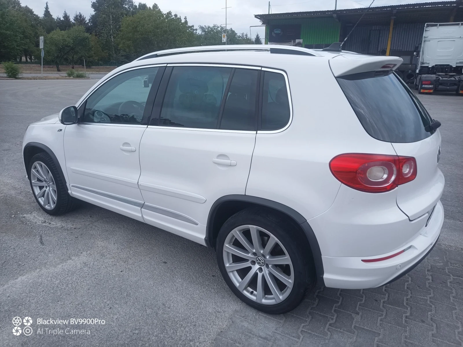 VW Tiguan 4x4, R-Line, 2 комплекта джанти - изображение 4