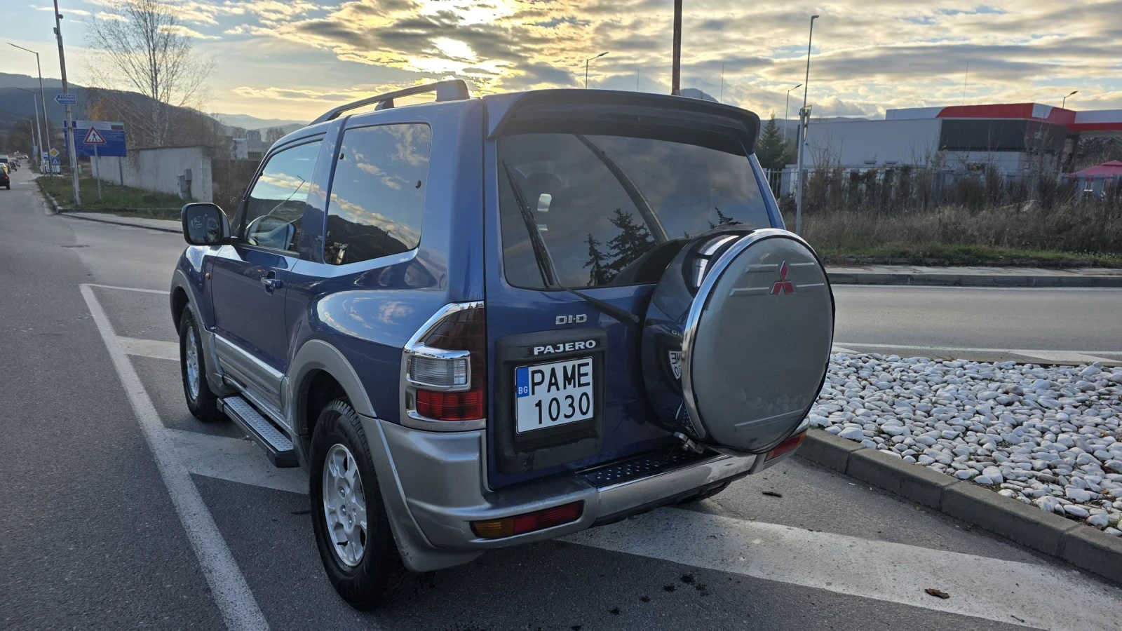 Mitsubishi Pajero 3.2 DI-D 4X4 4X4 - изображение 6