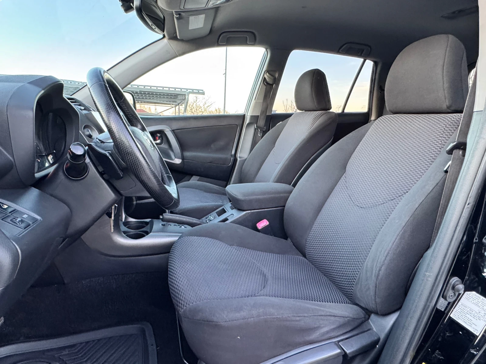 Toyota Rav4 2.2D4D АВТОМАТ, снимка 6 - Автомобили и джипове - 55092266