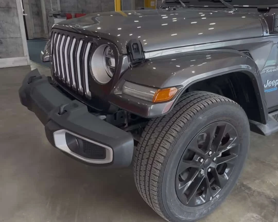 Jeep Wrangler * Unlimited Sahara * CARFAX * ЦЕНА ДО БГ, снимка 4 - Автомобили и джипове - 55140451