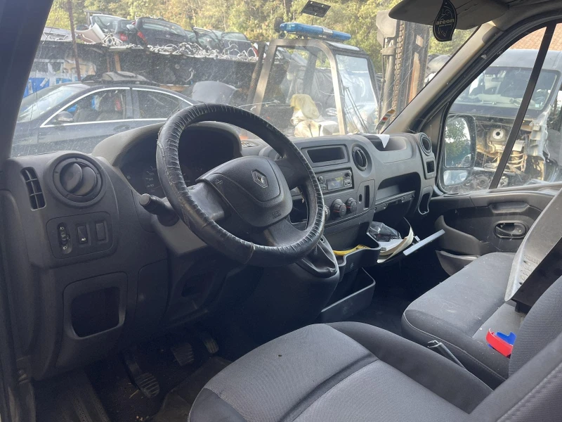 Renault Master 2.3 diesel на части, снимка 6 - Бусове и автобуси - 47182205