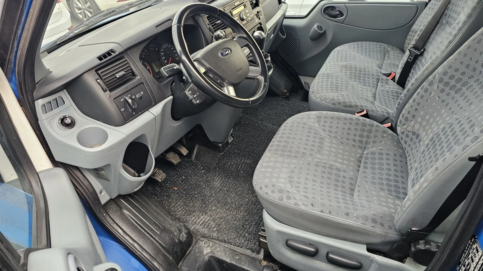 Ford Transit 2.2 TD-  9 �����- �����  | Mobile.bg � ����������� 6