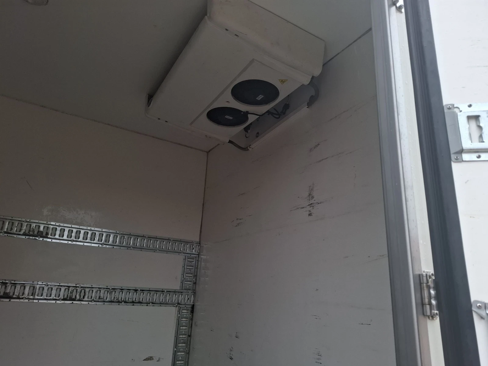 Iveco 35c17, снимка 12 - Бусове и автобуси - 54070812