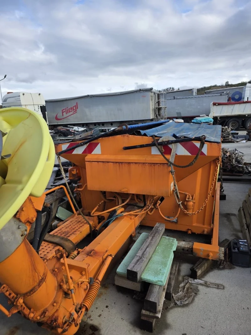 Mercedes-Benz 4 ОПЕСЪЧИТЕЛ, снимка 5 - Камиони - 51984115