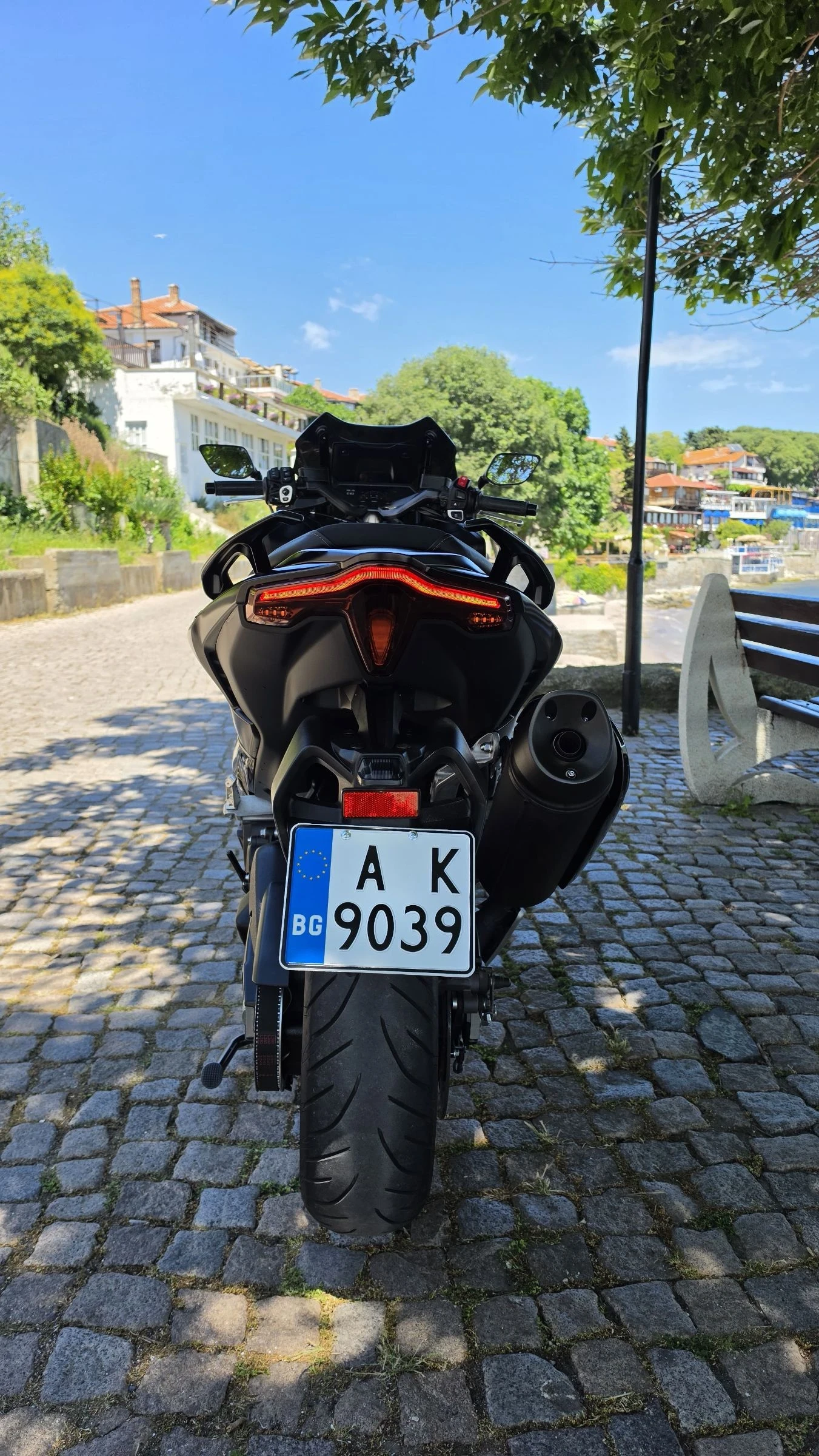 Yamaha T-max TECH MAX, снимка 2 - Мотоциклети и мототехника - 55127352