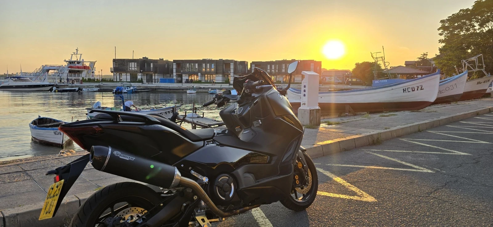 Yamaha T-max TECH MAX, снимка 9 - Мотоциклети и мототехника - 54930687