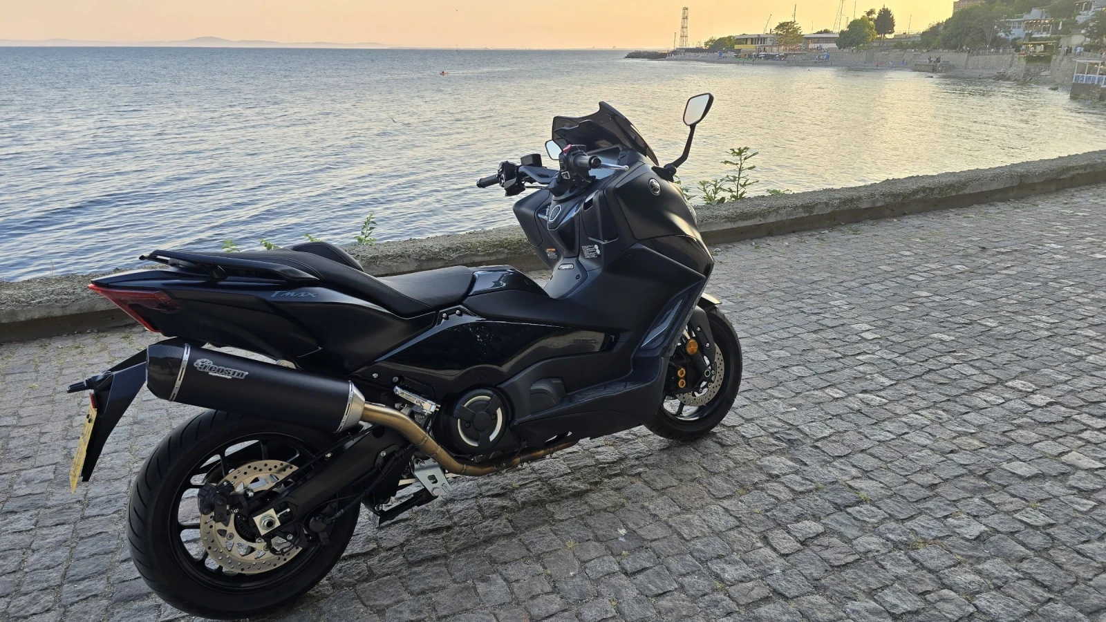 Yamaha T-max TECH MAX, снимка 11 - Мотоциклети и мототехника - 54930687