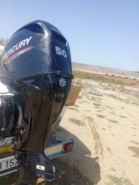 Лодка Acquaviva ШАРК 4.5+ Mercury50+ Регистриран Колесар, снимка 8