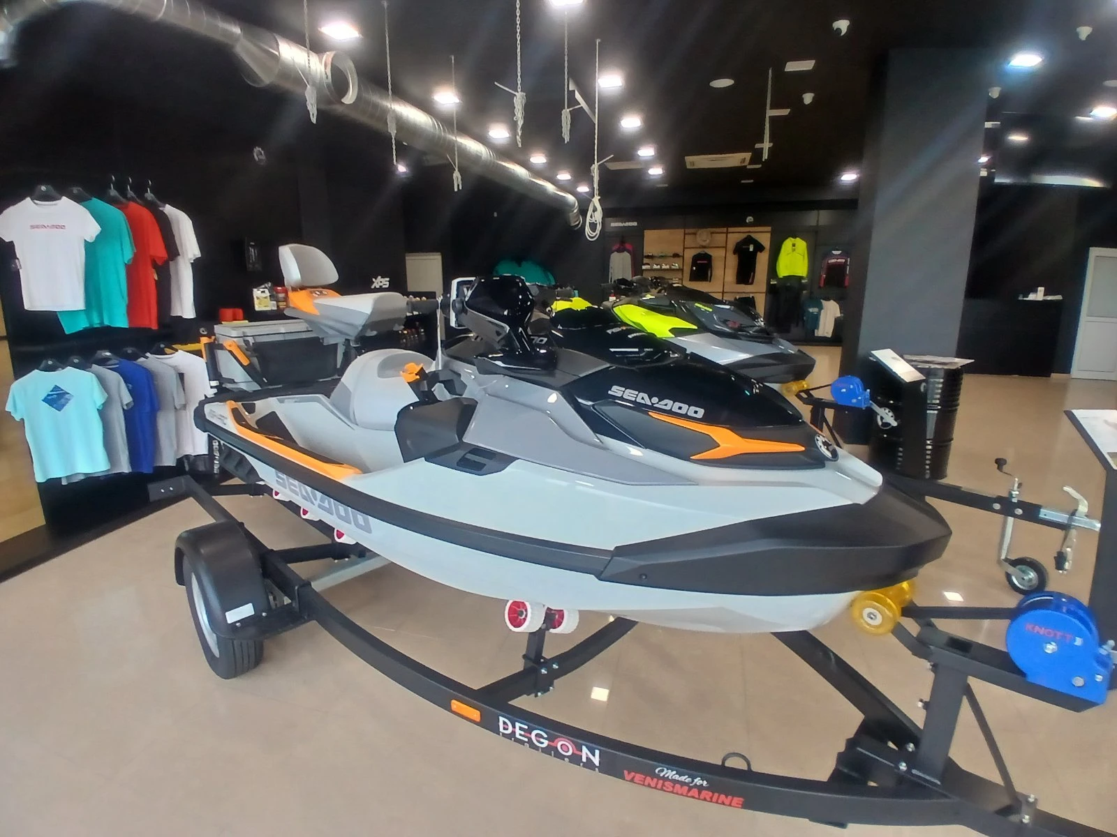 Джет Bombardier Sea Doo FISHPRO TROPHY 170 - изображение 3