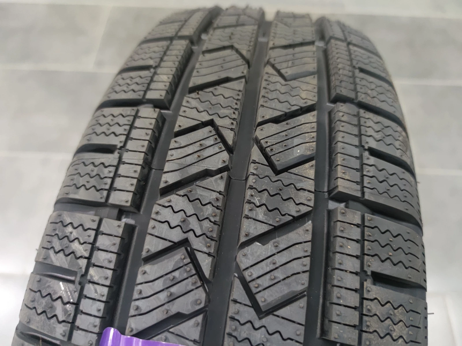  205/65R16 | Mobile.bg   3